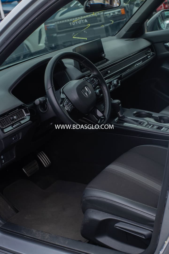 Honda Civic 2022 Sport Engine: 2.0L 4-Cyl, 158hp, 138 lb-ft torque, CVT, FWD, ECON/Normal/Sport modes View 20