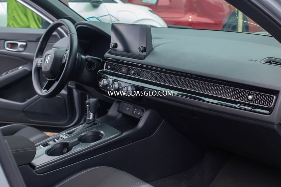 Honda Civic 2022 Sport Engine: 2.0L 4-Cyl, 158hp, 138 lb-ft torque, CVT, FWD, ECON/Normal/Sport modes View 17