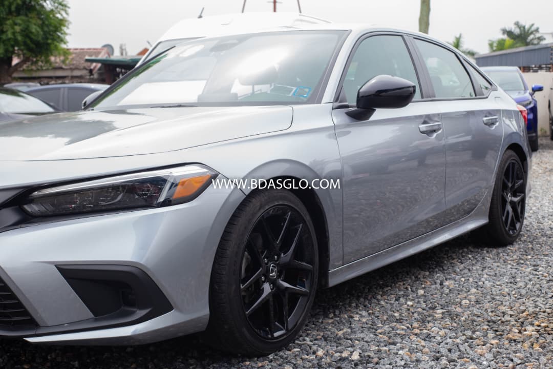 Honda Civic 2022 Sport Engine: 2.0L 4-Cyl, 158hp, 138 lb-ft torque, CVT, FWD, ECON/Normal/Sport modes View 4