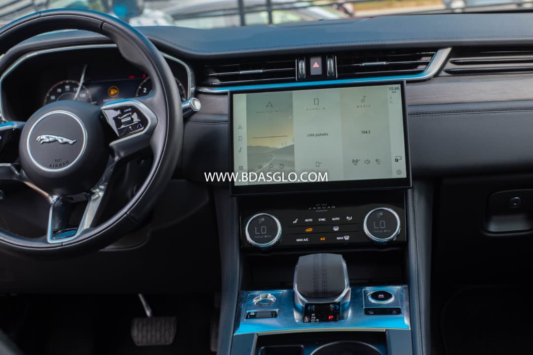 Jaguar F-Pace, 221KW 2021 Mode View 3